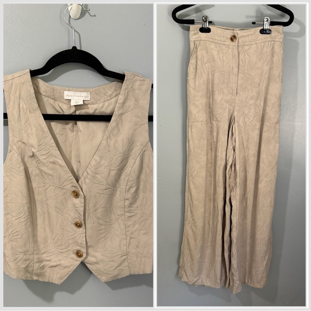 House of Harlow 1960 Cream‎ Leaf Design Jumpsuit Set Women’s Two-Piece Set Sz XS